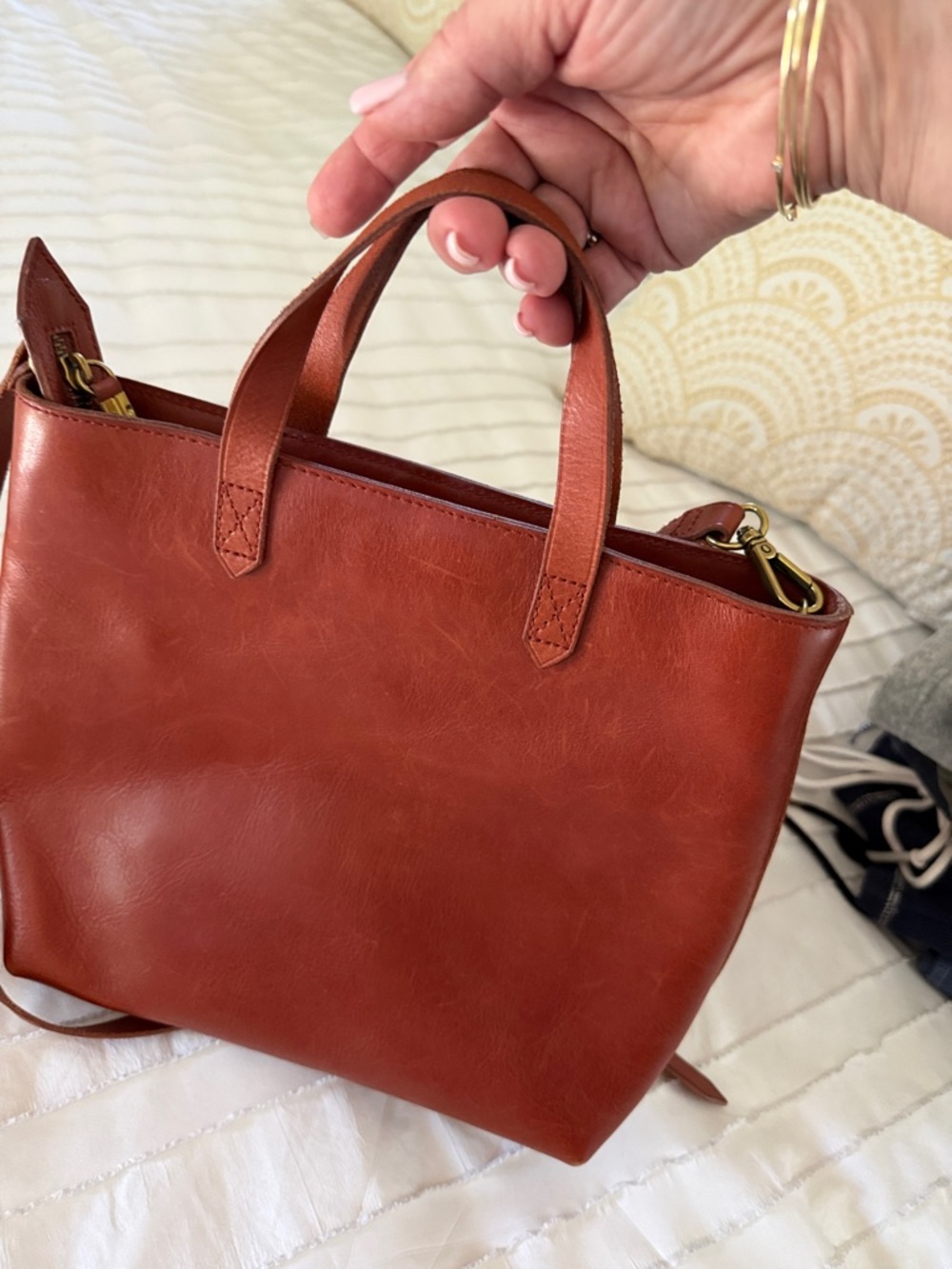 Madewell Women’s Leather small Tote Bag in Chestnut Brown - Picture 9 of 9